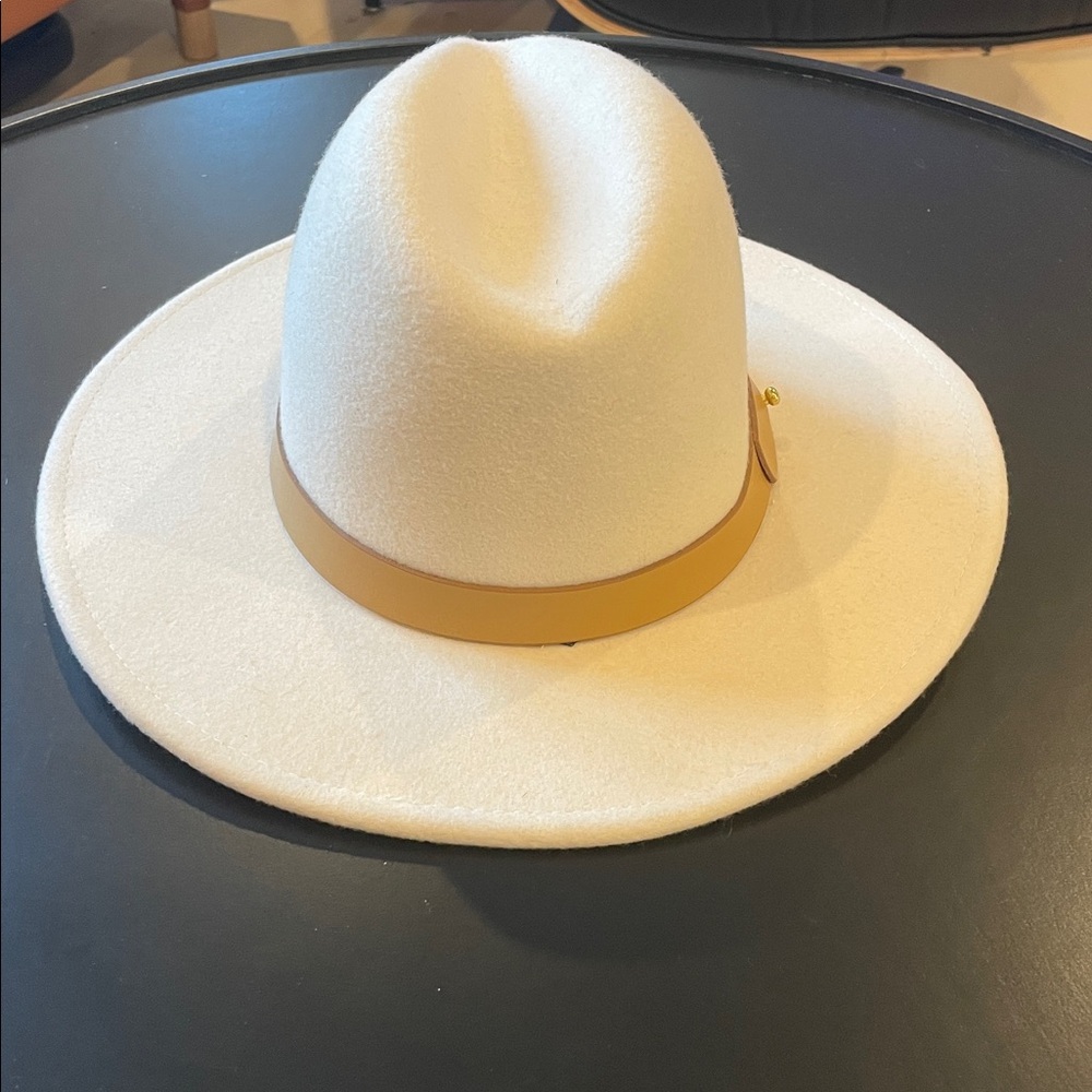 Lack of Color The Fader hat. White/ivory tan - Picture 12 of 14